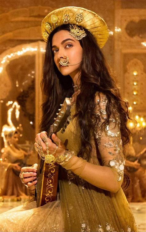 PHOTOS: Deepika Padukone, the beautiful Mastani from Bajirao Mastani ...