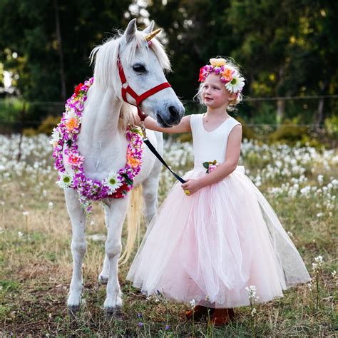 Fiona Peaches – Little Miss