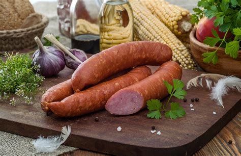 Колбаса из мяса индейки Балыковая варено-копченая вакумная упаковка ...
