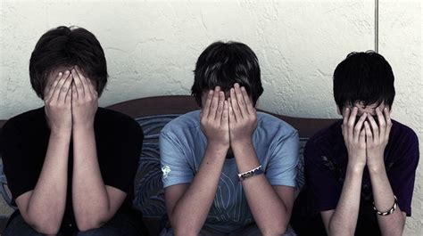 How To Deal With Excessively Needy Friends | Lifehacker Australia