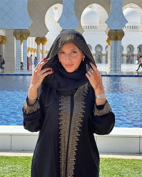 fiorella. (@fiokikii) • Instagram photos and videos