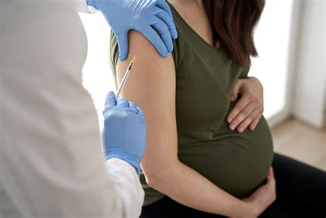 Pertussis vaccination in pregnant women hits seven-year low | GPonline