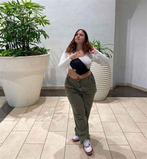 [100+] Chubby Teen Pictures | Wallpapers.com