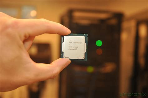 [Phoronix] Intel UHD Graphics 630 "Coffee Lake" On Linux Image ...