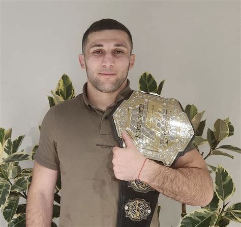 Первый от Осетии: Азамат Бекоев дебютирует в UFC - 15-Й РЕГИОН