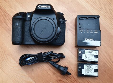 Canon EOS 7D for Sale (EX RENTAL) - Black Dog Camera Hire
