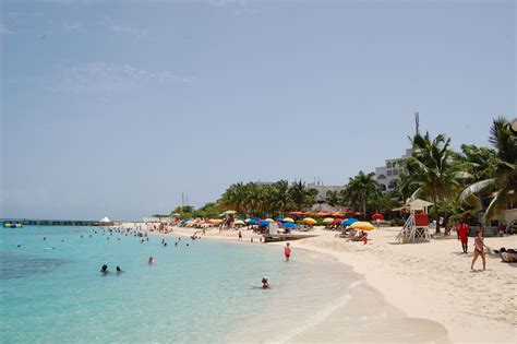 Beaches Of Montego Bay - HEUNFE