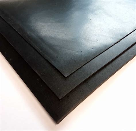 solid plain rubber sheet matting  metal house