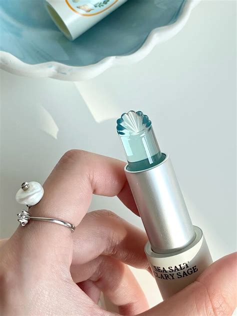 These lip balms hide a beautiful bullet; you'll be surprised when you ...