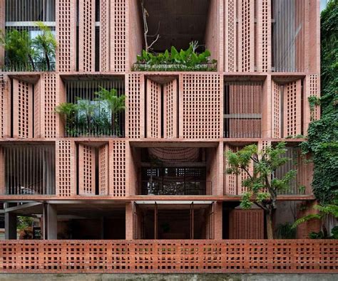 construction   office building   vertical void  vietnam