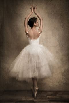 Ballet Billeder – Gennemse 380,882 stockfotos, vektorer og videoer ...