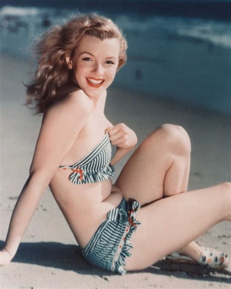 Sugar Waxing 101: The Good, The Bad, And Tips To Try