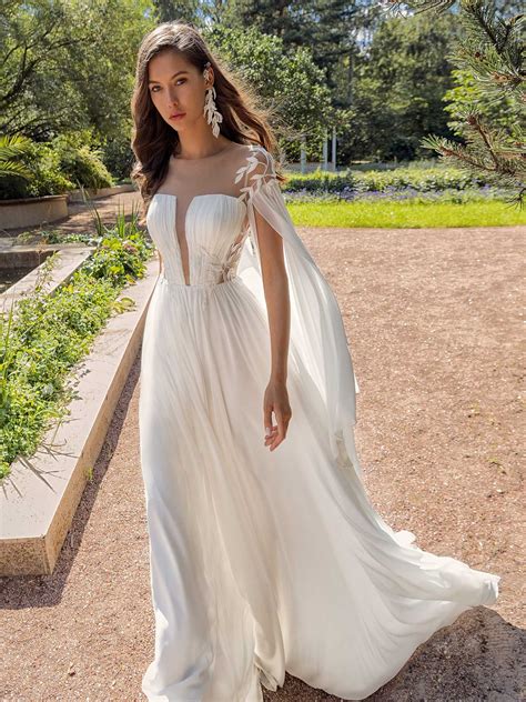 Custom Wedding Dresses Best 10 custom wedding dresses - Find the