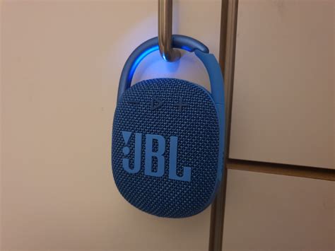 Test: JBL Clip 4 højtaler | eReviews.dk