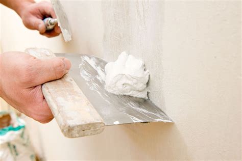 Шпаклевка Sheetrock: что это такое, виды, финишная, под покраску и ...
