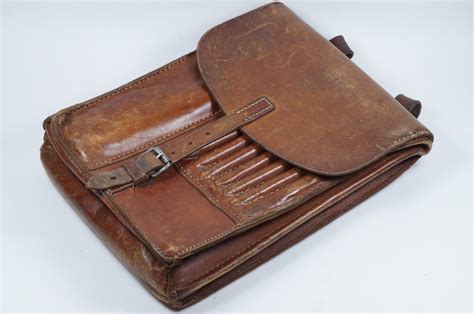WARSTORY AUCTION - Немецкий офицерский полевой планшет.