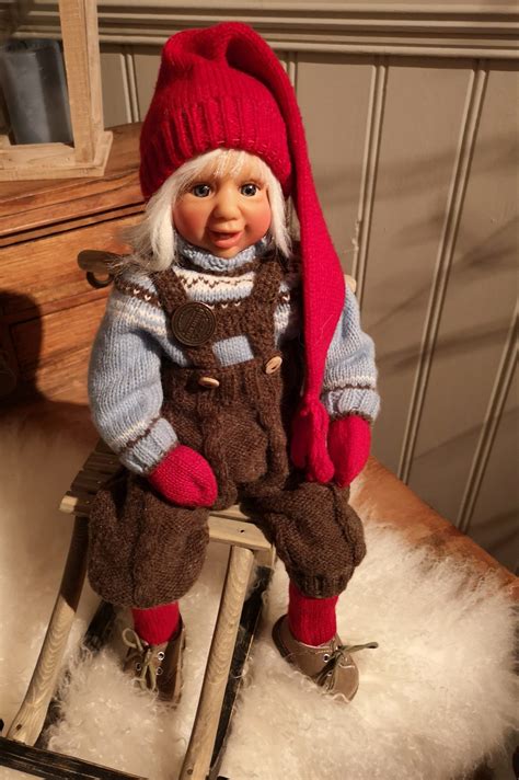 Red clothed Krister model 2017 – Dahlsnissen As