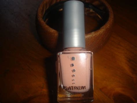 Лак для ногтей Platinum collection Queen - «Яички дикой птички или ...