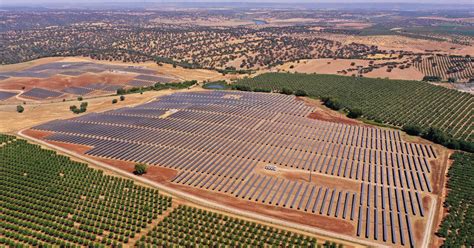 Central solar em Serpa soma 16 anos de vida: chegou a hora de renovar o ...