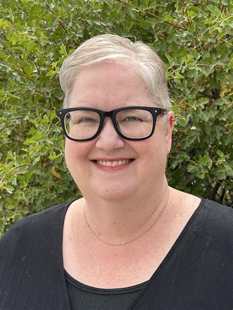 Amanda Ryan-Smith - DigDeep | DSG Global