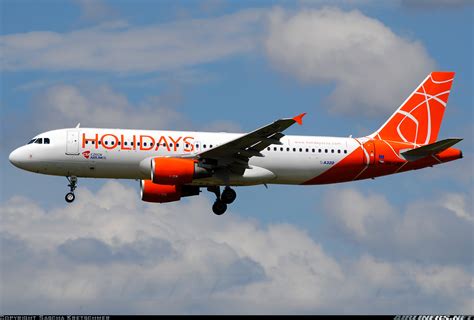 Airbus A320-214 - Holidays Czech Airlines (CSA - Czech Airlines ...