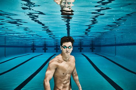 Duuuun, dun duuuun, dun - Body Issue 2016: Nathan Adrian Behind
