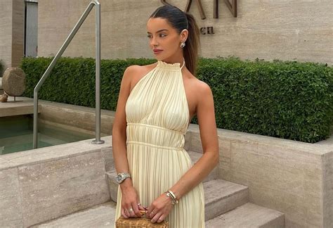 Celeb Extra Phun: This Celeb's Surprise Announcement! - 9etbudr