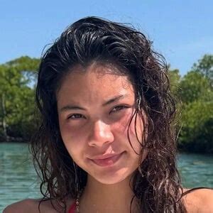 Kimberly Kim (TikTok Star) - Age, Bio, Family | Famous Birthdays