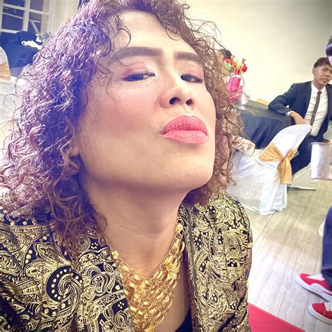 Give ️ on Christmas Day #christmas2025 #christmastime #KidsAndChristmas