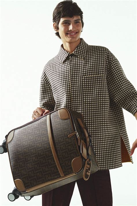 FENDI | Offizielle Online-Boutique