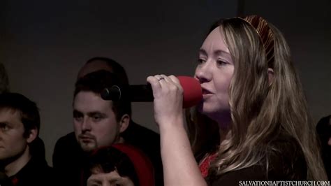 Пение «Мир, грехами утомленный…» — Рода Тихомирова - YouTube