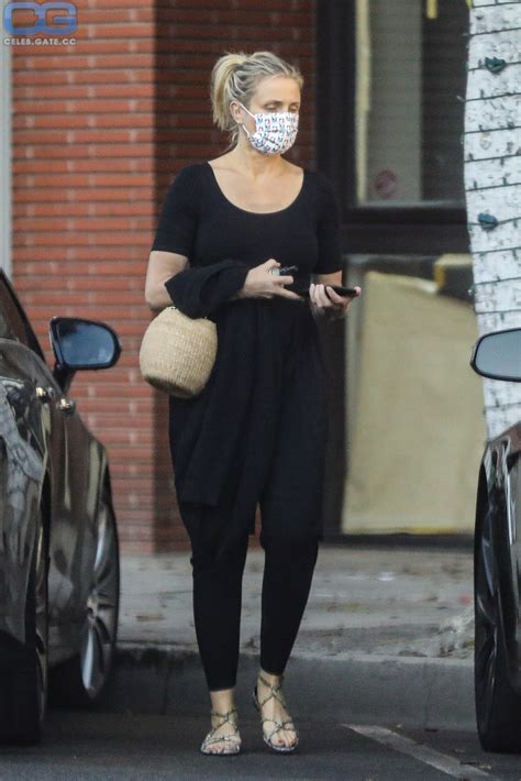 Cameron Diaz nude, pictures, photos, Playboy, naked, topless, fappening