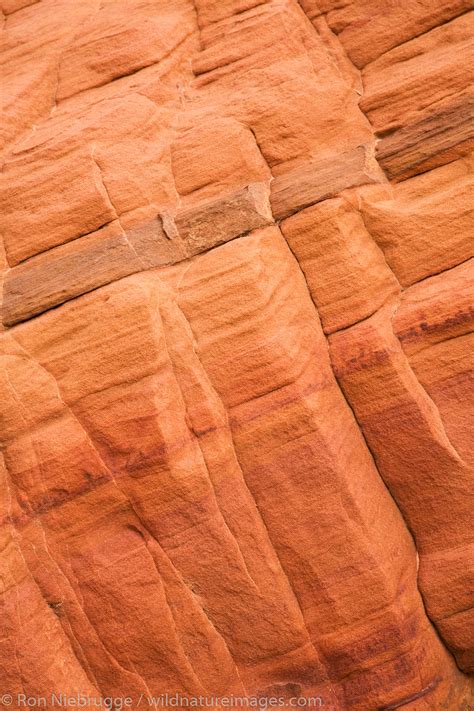 Valley of Fire State Park, Nevada | Photos by Ron Niebrugge