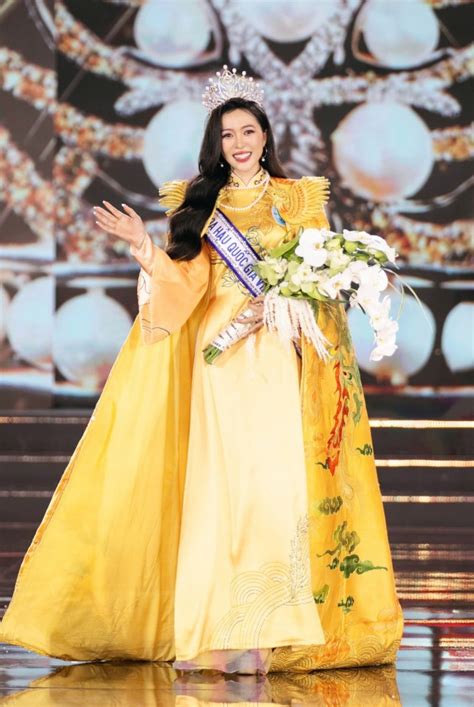 nhan sac doi thuong cua tan hoa hau quoc gia viet nam