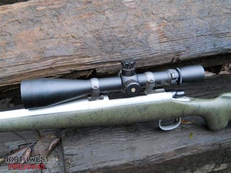 Remington 700, 375 RUM, Remington Ultra Mag ... Leupold Mark 4 ...