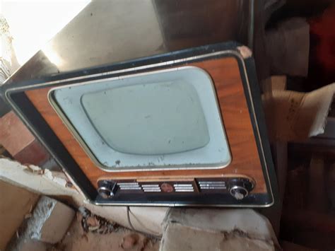 Televizor TESLA | Aukro