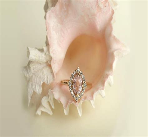 unique  creative wedding ring ideas   style