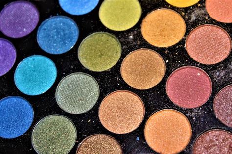 Rainbow Eyeshadow Palette Pictures, Photos, and Images for Facebook ...