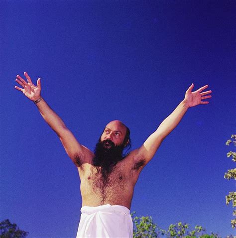 15 Unknown Interesting Facts About Osho Indian Sex Guru | Reckon Talk