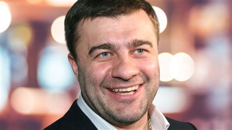 «Мечта каждой русской женщины»: внебрачный сын Пореченкова вырос ...