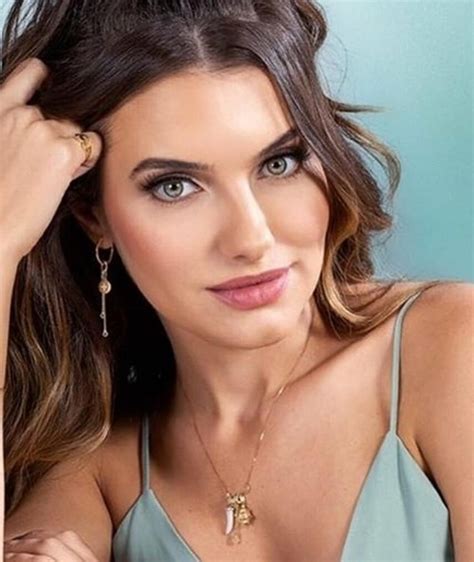 Priscila Buiar – Movies, Bio and Lists on MUBI