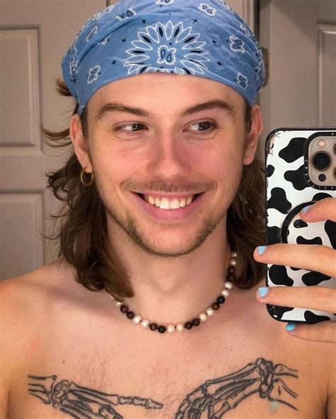 pin  redacted pretty people  girl  cooper