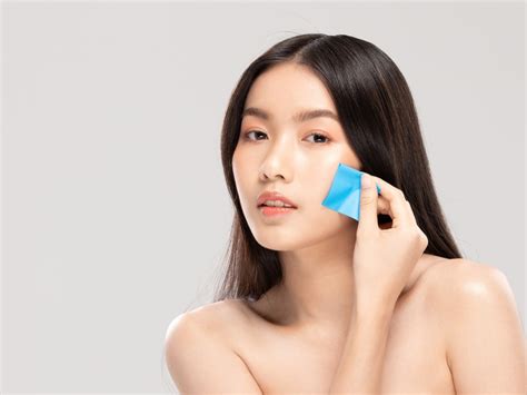 Jarang Diketahui, Ternyata Kulit Wajah juga Butuh Sebum, Lho! - Beauty ...