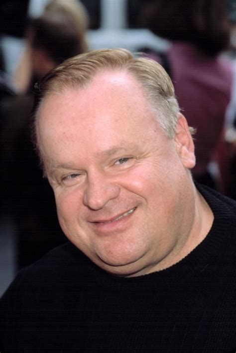 Pictures of George Dzundza
