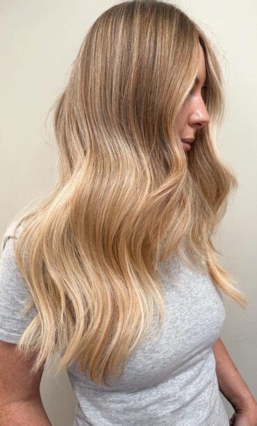 autumn hair colour honey wheat blonde long waves