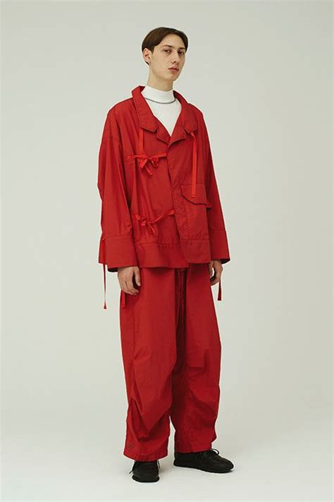 JieDa Focuses on Loose-Fitting Garments for Its 2017 Spring/Summer ...