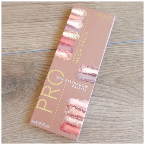 FLOATING IN DREAMS - Reviews . Makeup . Fashion . everyday beauty made ...