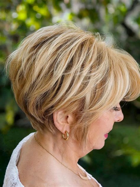 Stacked Layered Bob Haircut