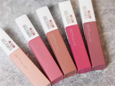 Hållbara läppar med Super Stay Matte Ink - Daisy Beauty