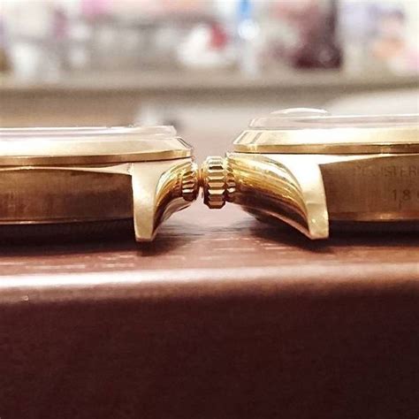 Left ref.18208 and Right ref.18028
